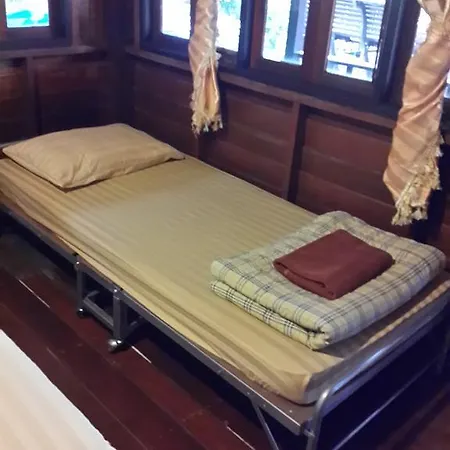 Baan Kong Homestay Phra Nakhon Si Ayutthaya Exterior photo