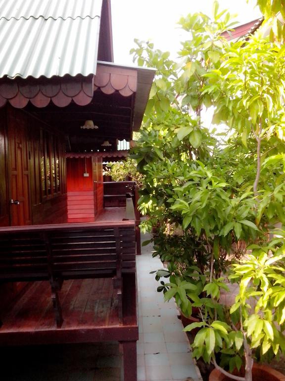 Baan Kong Pensión 2*